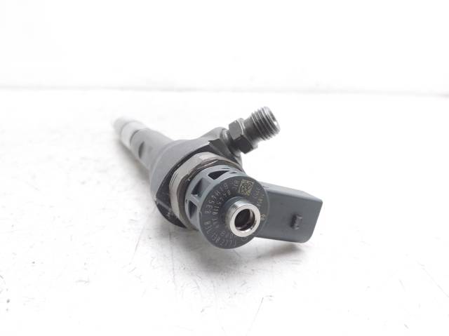 03L130277J Inyector de combustible  disponible Burgos