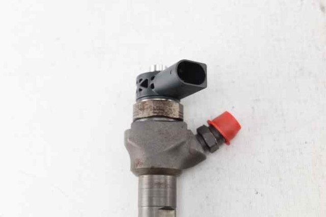 03L130277J Inyector de combustible  disponible Burgos