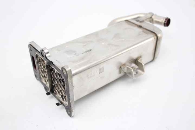 VAG 03L131512B Enfriador de recirculación de gases de escape EGR  en stock Valencia