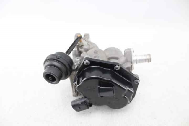 03L131512DT Enfriador de recirculación de gases de escape EGR comprar Almería
