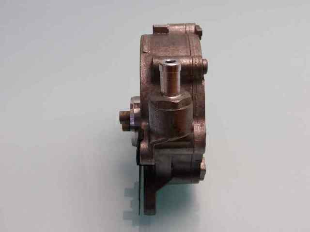 03L145100 VAG Bomba de vacío  disponible Alicante
