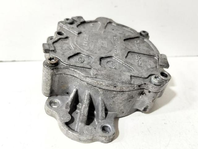 VAG 03L145100G Bomba de vacío  en stock Terrassa