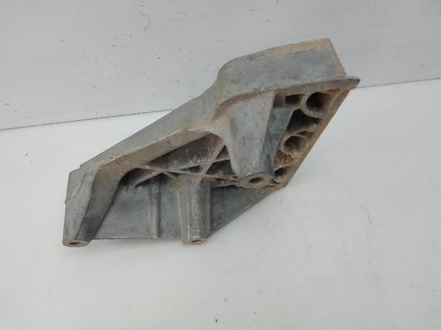 03L199207 VAG Soporte derecho del motor comprar Bilbao