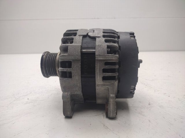 03L903017 VAG Alternador comprar Bilbao