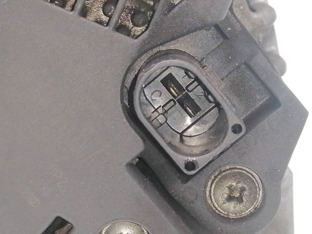 VAG 03L903017 Alternador  disponible España