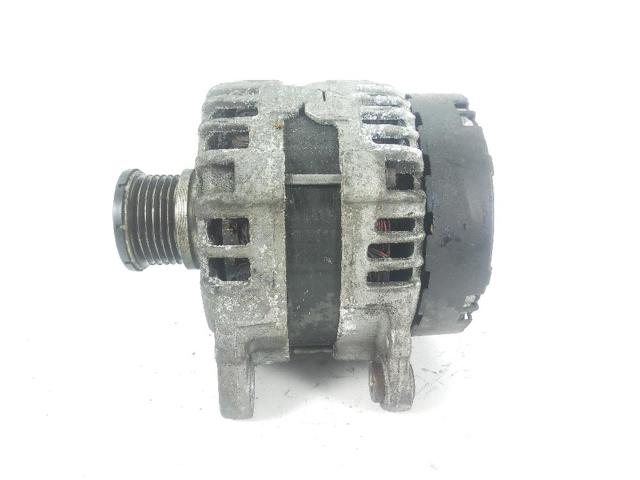 VAG 03L903017E Alternador  disponible España