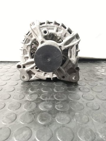 03L903017E VAG Alternador  comprar en Lleida