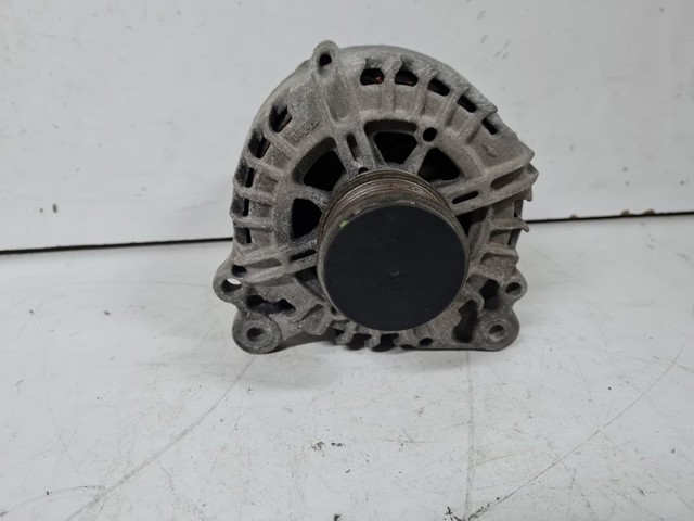 03L903023A Alternador  en stock Granada