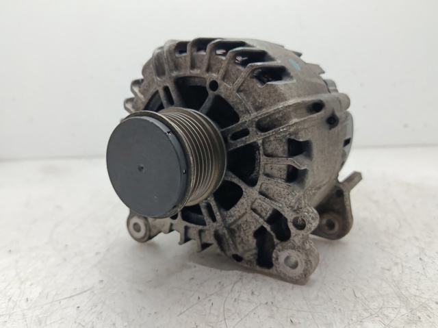 03L903023A Alternador  disponible Burgos