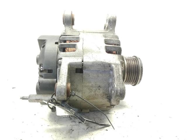VAG 03L903023B Alternador  disponible Valladolid