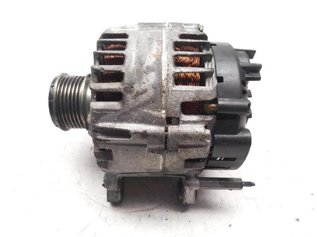 03L903023B VAG Alternador  en stock Gandía