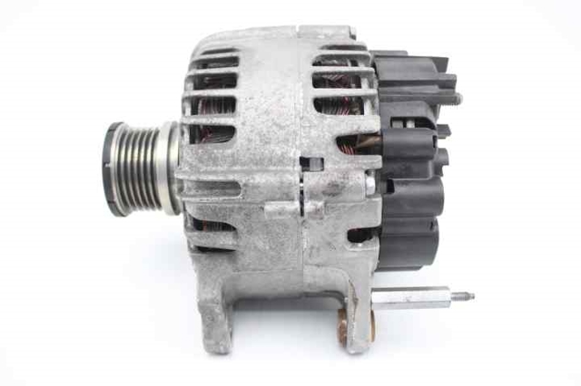 VAG 03L903023J Alternador comprar Pamplona