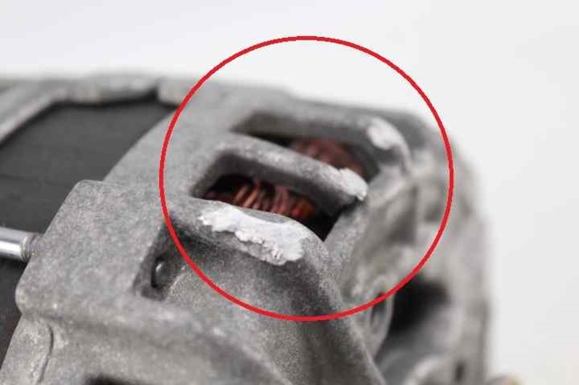 03L903023M VAG Alternador  comprar en Oviedo