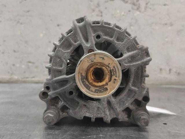 VAG 03L903023M Alternador  comprar en Murcia