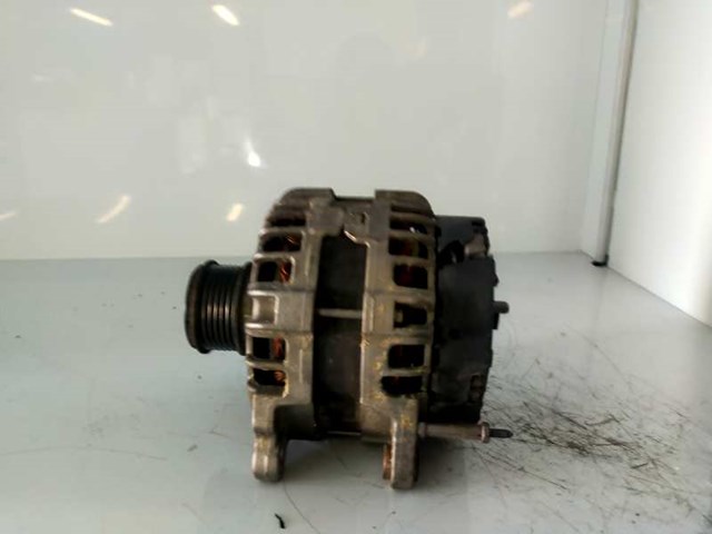03L903024F VAG Alternador  en stock Córdoba