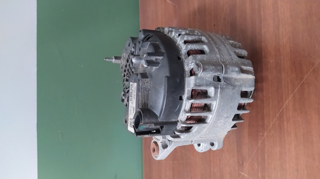 VAG 03L903024M Alternador comprar Barcelona