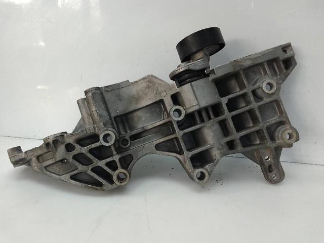 VAG 03L903143Q Soporte del alternador comprar Barcelona