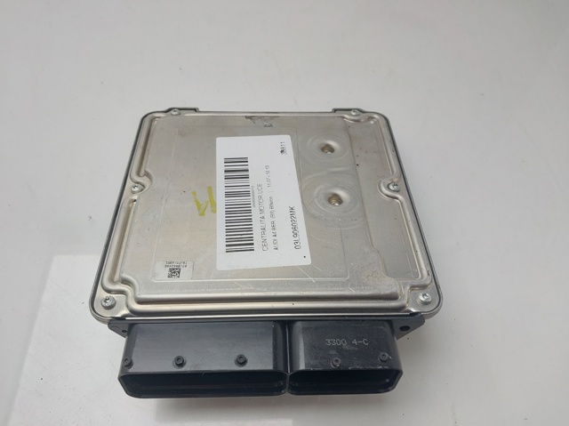 Módulo de control del motor Audi A4  (8K2)