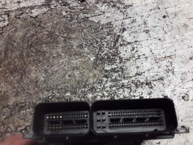 VAG 03L906023LC ECU  en stock Terrassa
