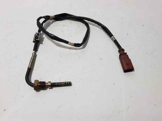 Sensor de temperatura de gases de escape antes de la turbina 03L906088A VAG