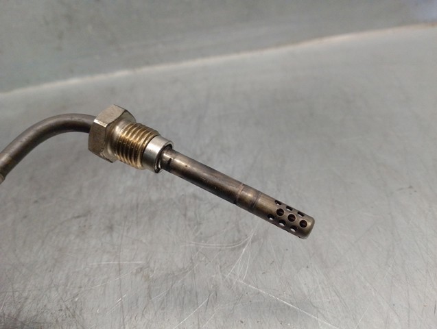 03L906088AB Sensor de temperatura de gases de escape antes del catalizador  disponible Burgos
