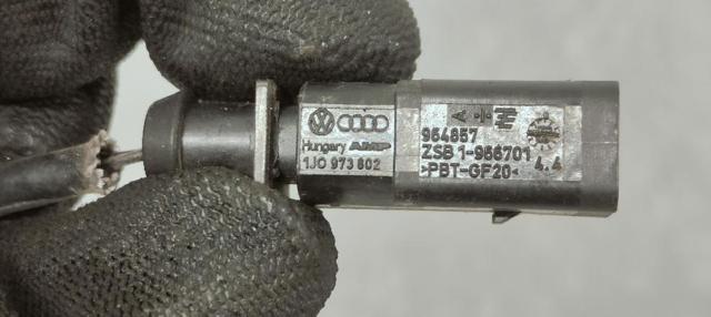 03L906088FH Sensor de temperatura de gases de escape antes del filtro de partículas  en stock Granada