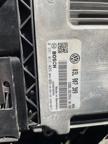 Unidad de control del motor  Volkswagen Passat  desde 123,42 €