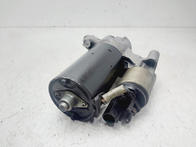 03L911021C VAG Motor de arranque  disponible Vigo