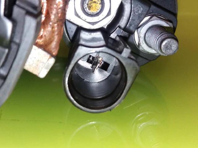 03L911021E Motor de arranque  en stock Sabadell