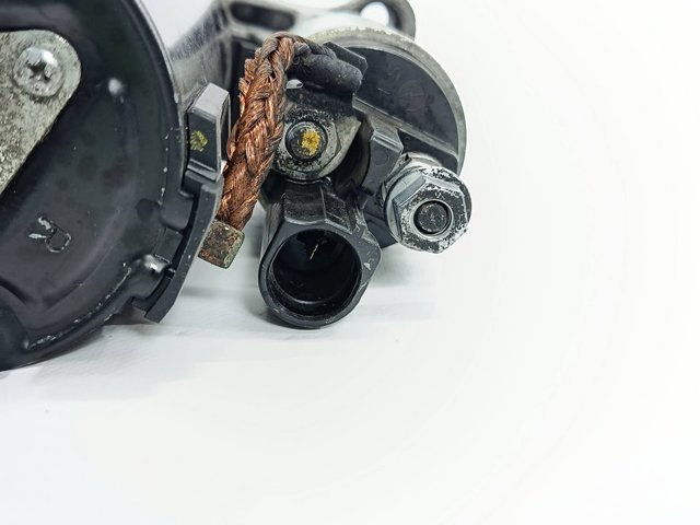 03L911021E Motor de arranque  disponible Utrera
