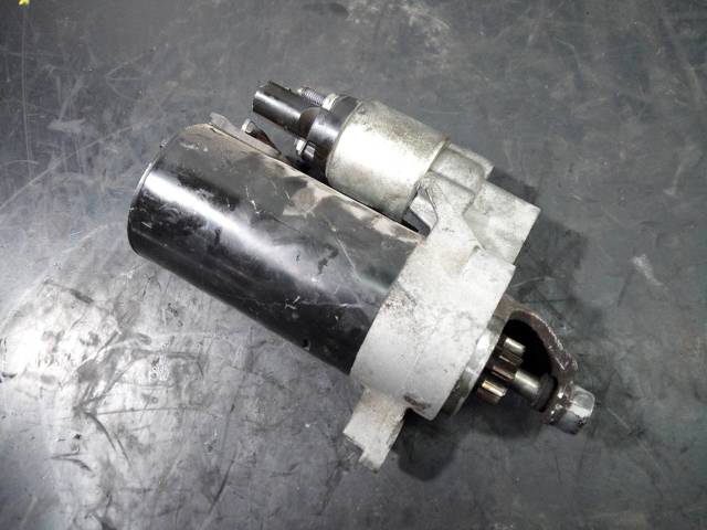 03L911021G Motor de arranque  comprar en Reus