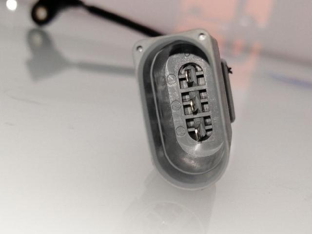 VAG 03L957147A Sensor de posición del árbol de levas  disponible España