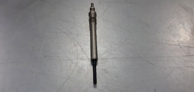 03L963319 Bujía de incandescencia  comprar en Pontevedra