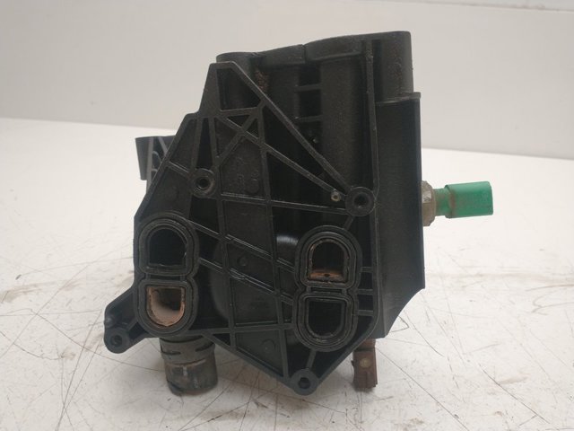 03N115389A VAG Portafiltro de aceite  comprar en Lleida