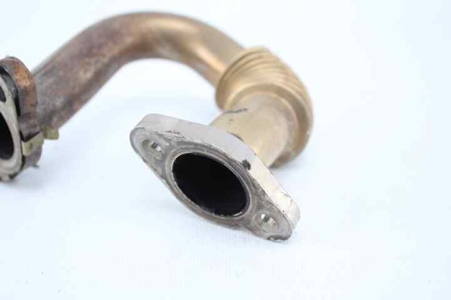 03P131521B Tubo del sistema de recirculación de gases de escape EGR  comprar en Pontevedra