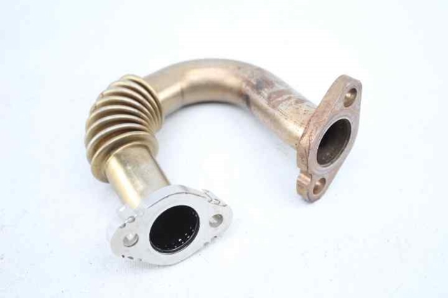 03P131521E VAG Tubo del sistema de recirculación de gases de escape EGR  en stock Córdoba