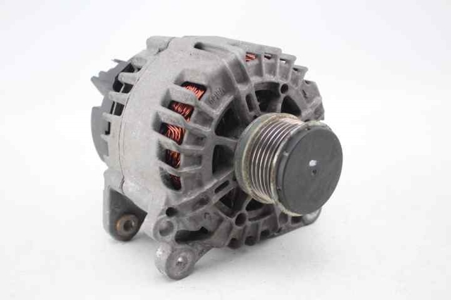 03P903023D Alternador  comprar en Reus