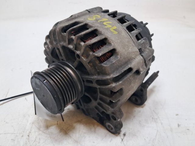 VAG 03P903023D Alternador  comprar en Albacete
