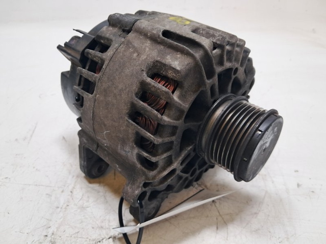 VAG 03P903023D Alternador  disponible España