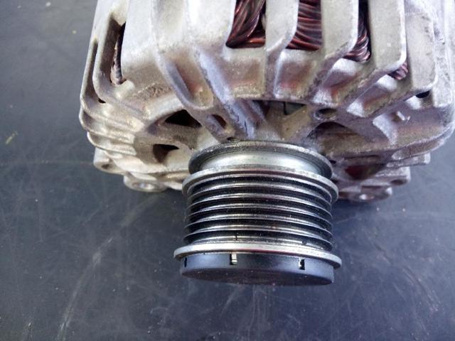 03P903023D Alternador  comprar en Reus