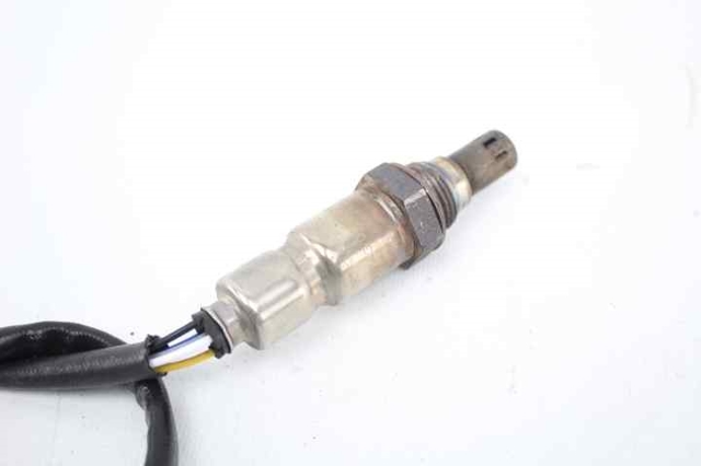 03P906262B VAG Sensor de oxígeno previo al catalizador  en stock Córdoba