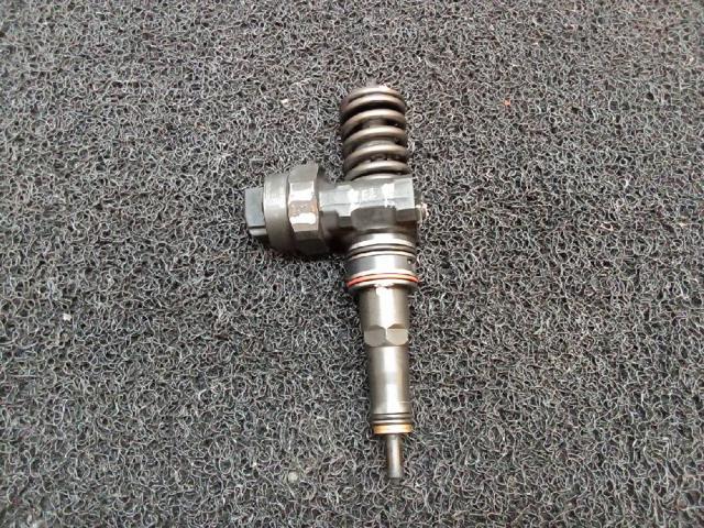 0414720007 Inyector de combustible  disponible Utrera