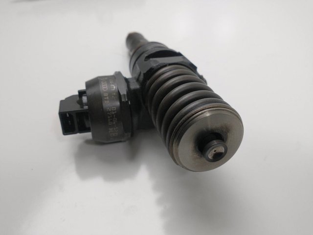 0414720035 VAG Inyector  en stock Huelva