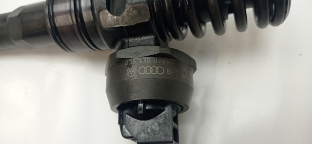 VAG 0414720215 Inyector  en stock Valencia