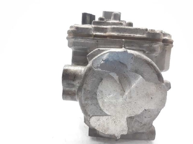TOYOTA 0422000533 Compresor de aire acondicionado  en stock Valencia