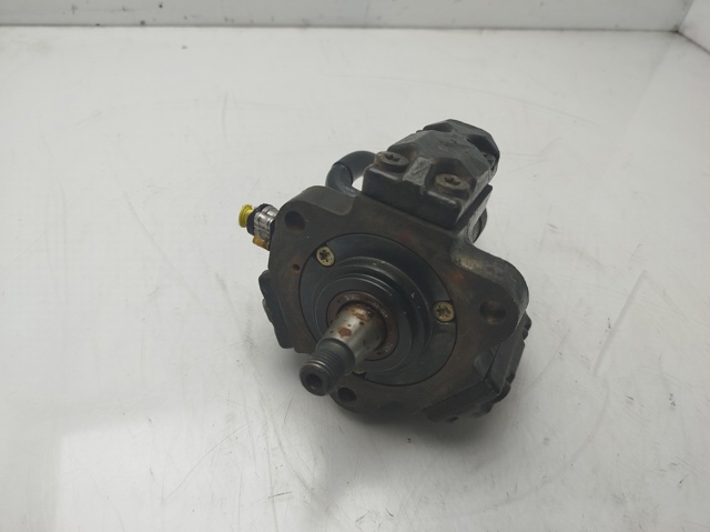Bomba de alta presión Alfa Romeo 146  hatchback comprar en España