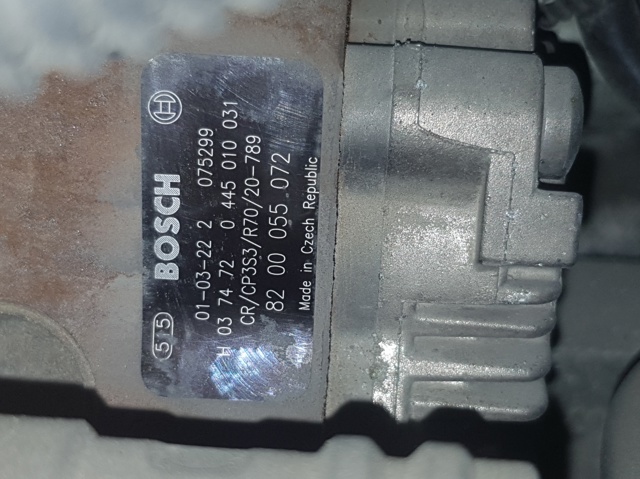 0445010031 RENAULT Bomba de alta presión de combustible  comprar en Lleida