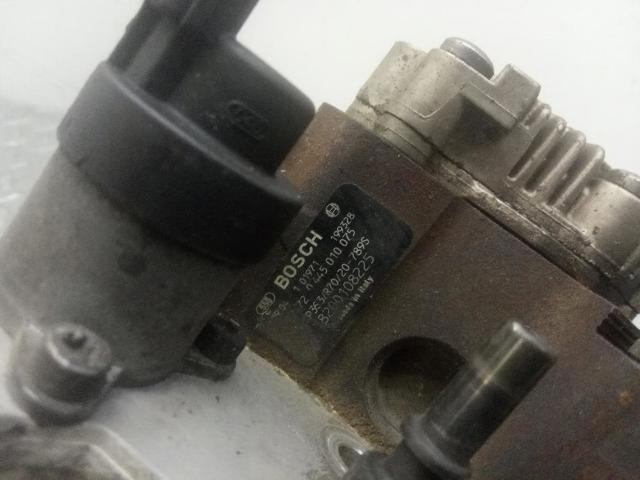 0445010075 RENAULT Bomba inyectora  en stock Gandía