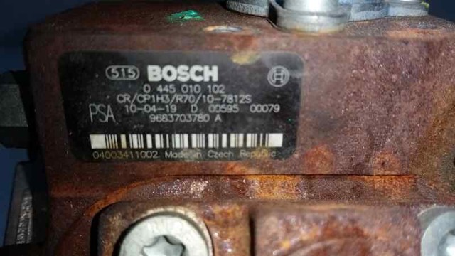 0445010102 Bomba de alta presión de combustible  comprar en Zaragoza