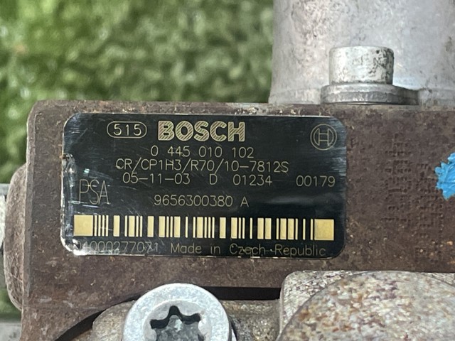 0445010102 FORD Bomba inyectora  en stock Córdoba